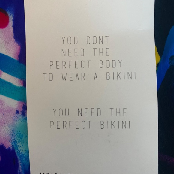 Fused Hawaii XXXL Bikini Top - Picture 9 of 11